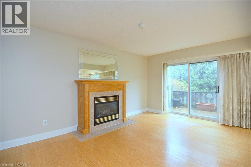 457 Woodview Road Unit# 7, Burlington, Ontario  L7N 2Z9 - Photo 11 - 40810460