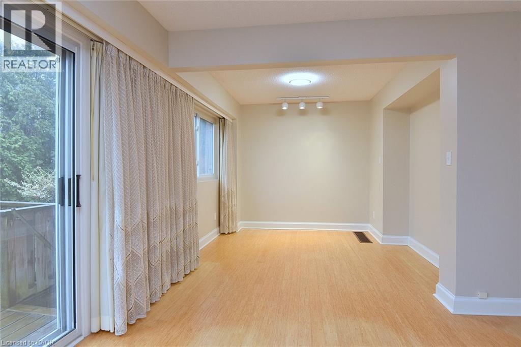 457 Woodview Road Unit# 7, Burlington, Ontario  L7N 2Z9 - Photo 12 - 40810460