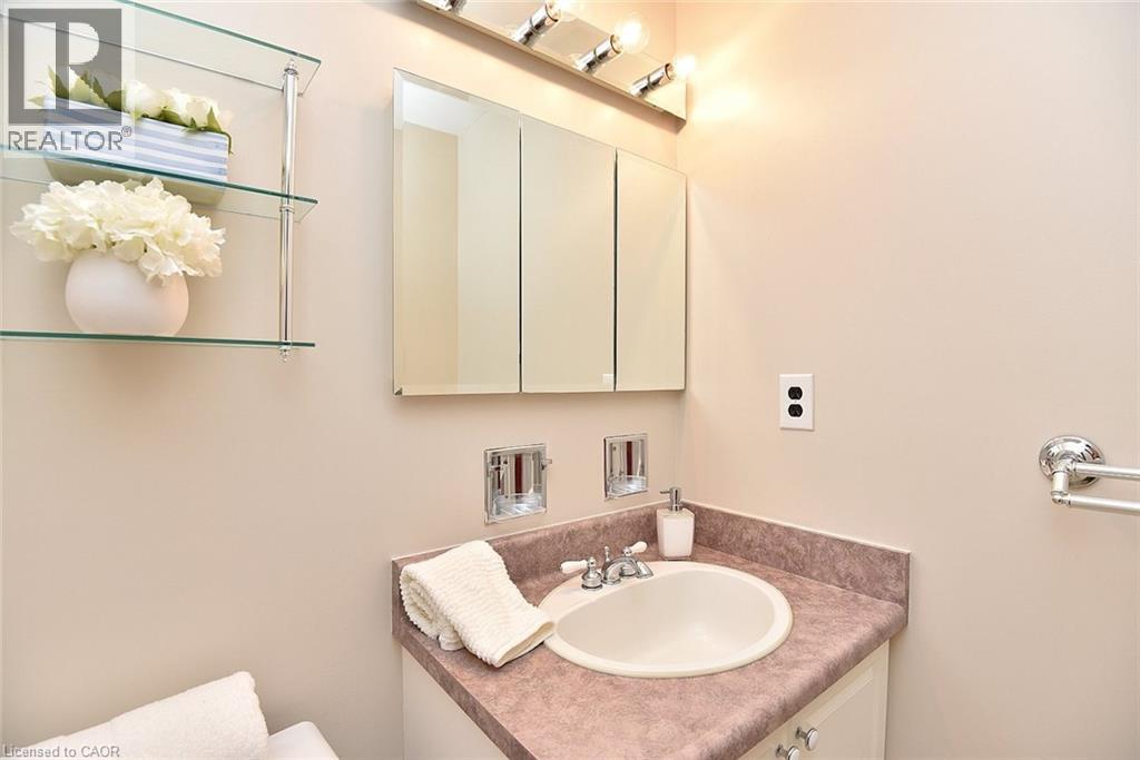 457 Woodview Road Unit# 7, Burlington, Ontario  L7N 2Z9 - Photo 28 - 40810460