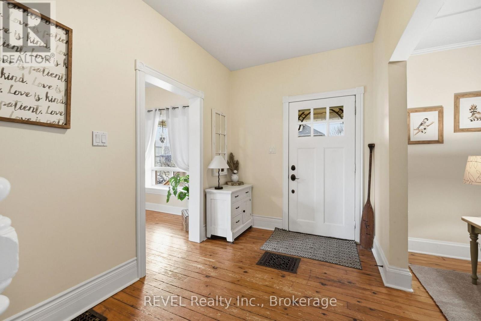 75 Grove Street, Welland (Welland Downtown), Ontario  L3B 4B3 - Photo 7 - X12879110