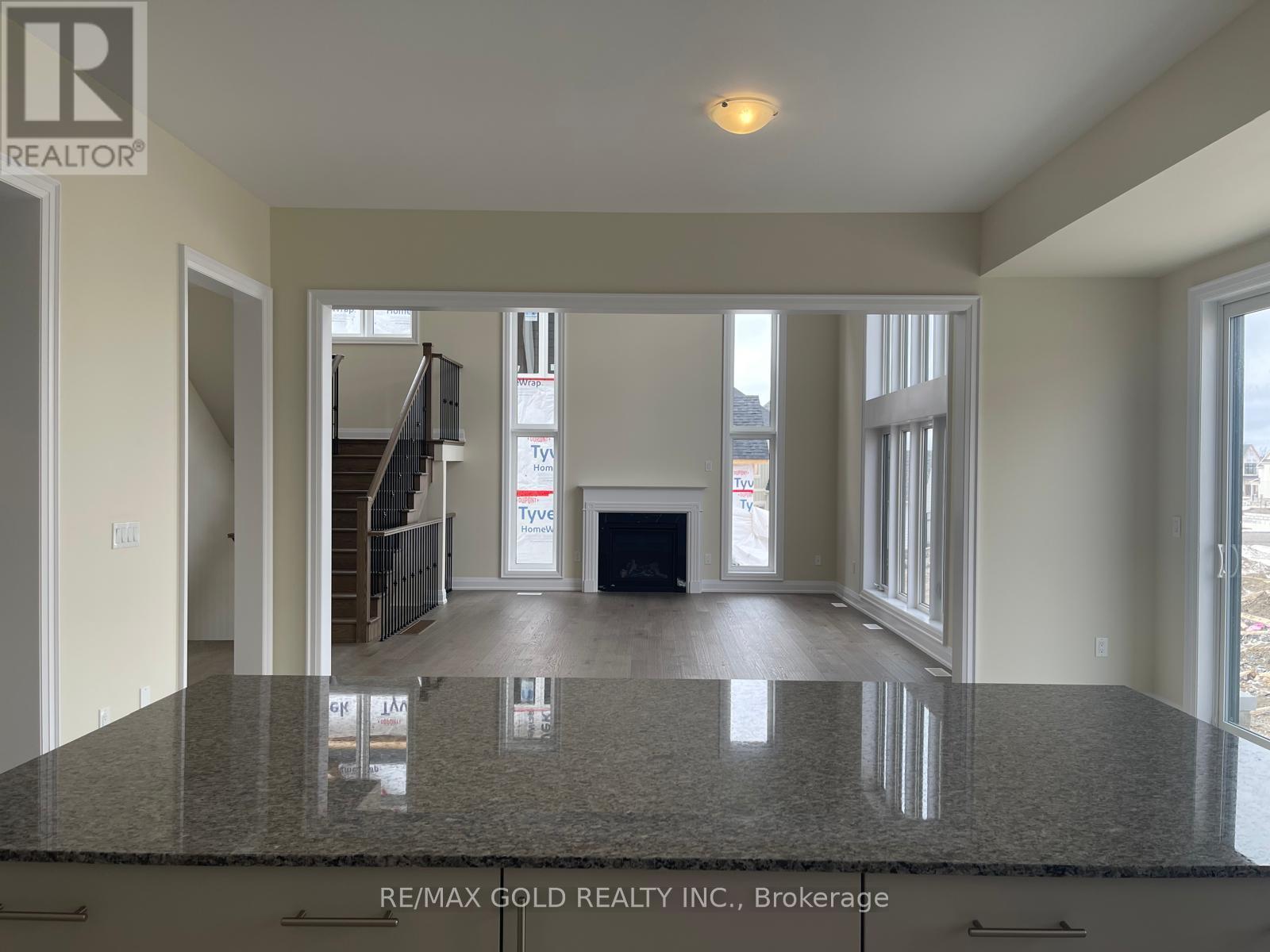 44 Pearsall Place, Oro-Medonte, Ontario  L0L 2L0 - Photo 10 - S12879080