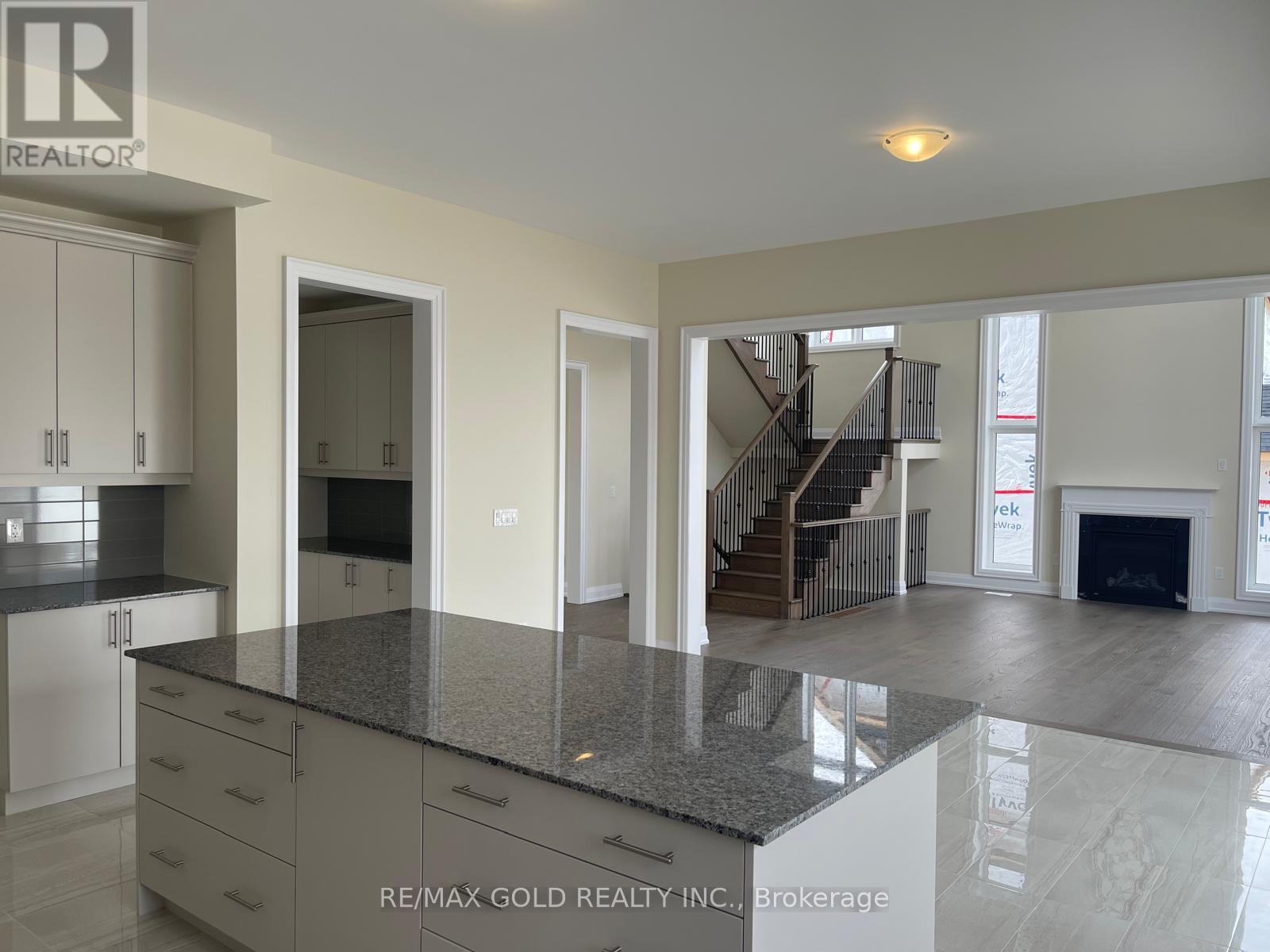 44 Pearsall Place, Oro-Medonte, Ontario  L0L 2L0 - Photo 15 - S12879080