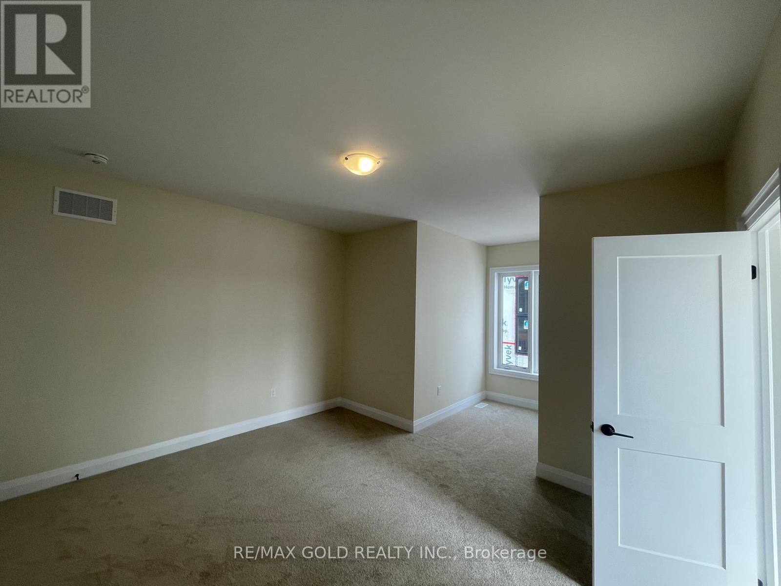 44 Pearsall Place, Oro-Medonte, Ontario  L0L 2L0 - Photo 38 - S12879094