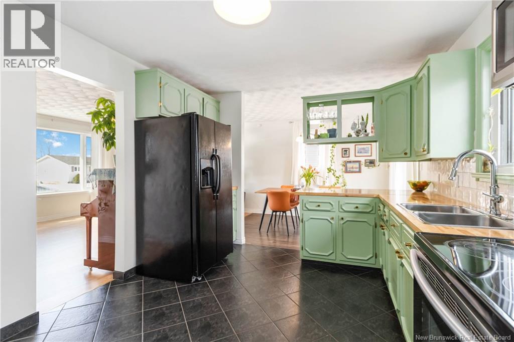 115 Notingham Drive, Moncton, New Brunswick  E1A 5J9 - Photo 11 - NB134994