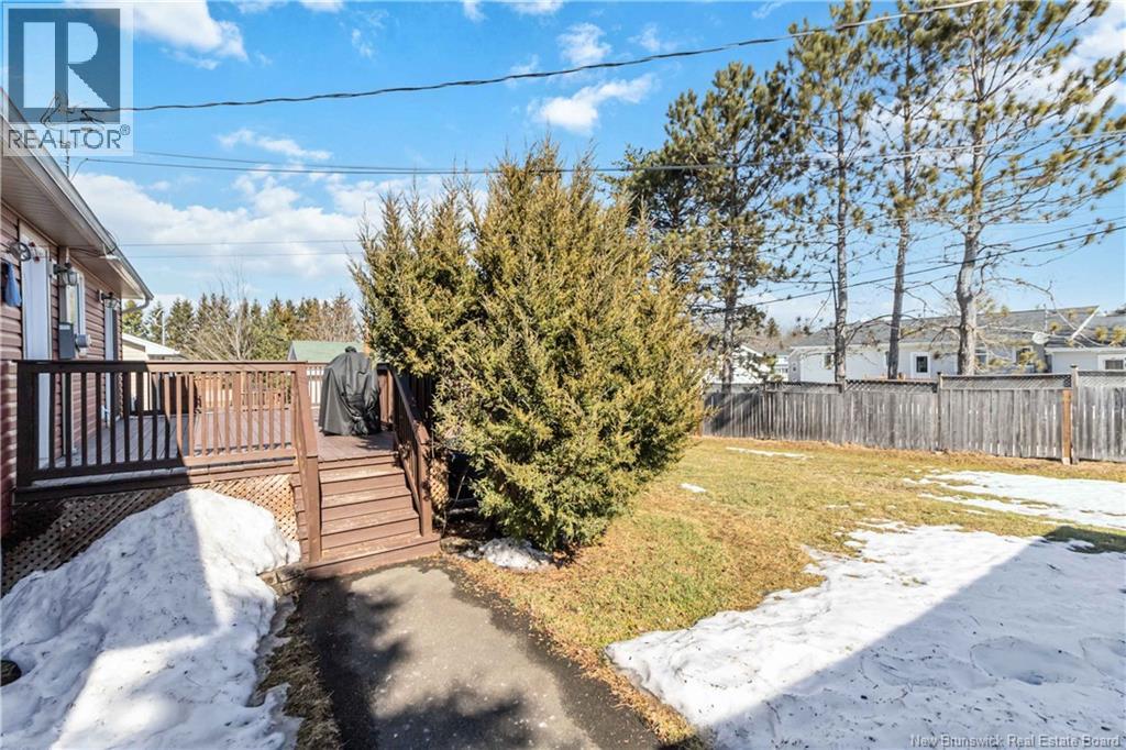 115 Notingham Drive, Moncton, New Brunswick  E1A 5J9 - Photo 23 - NB134994