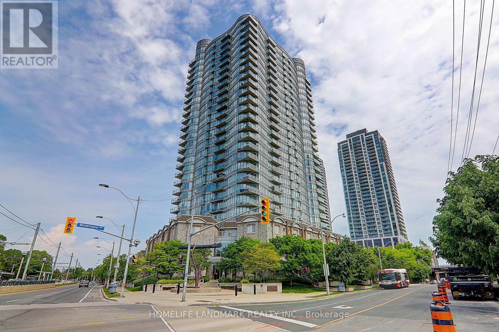 1811 - 15 WINDERMERE AVENUE, Toronto, Ontario