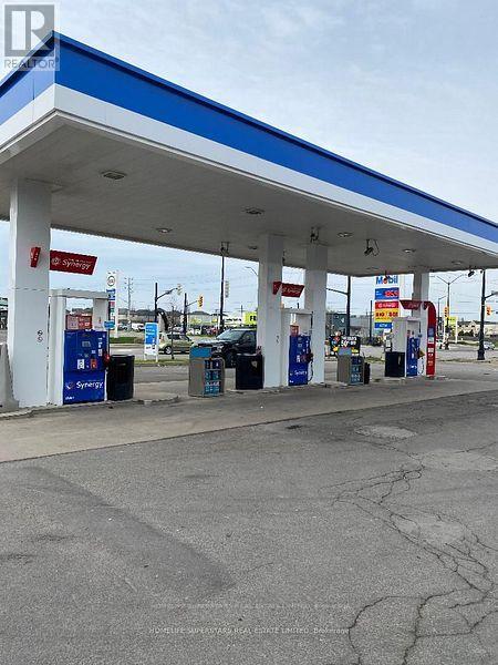 Unit C - 8209 Lundys Lane E, Niagara Falls, Ontario  L2H 1H3 - Photo 2 - X12879050