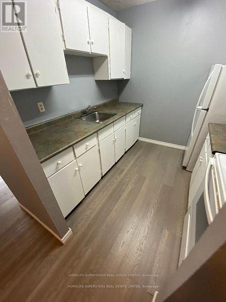 6 - 8209 Lundys Lane E, Niagara Falls, Ontario  L2H 1H3 - Photo 1 - X12879064