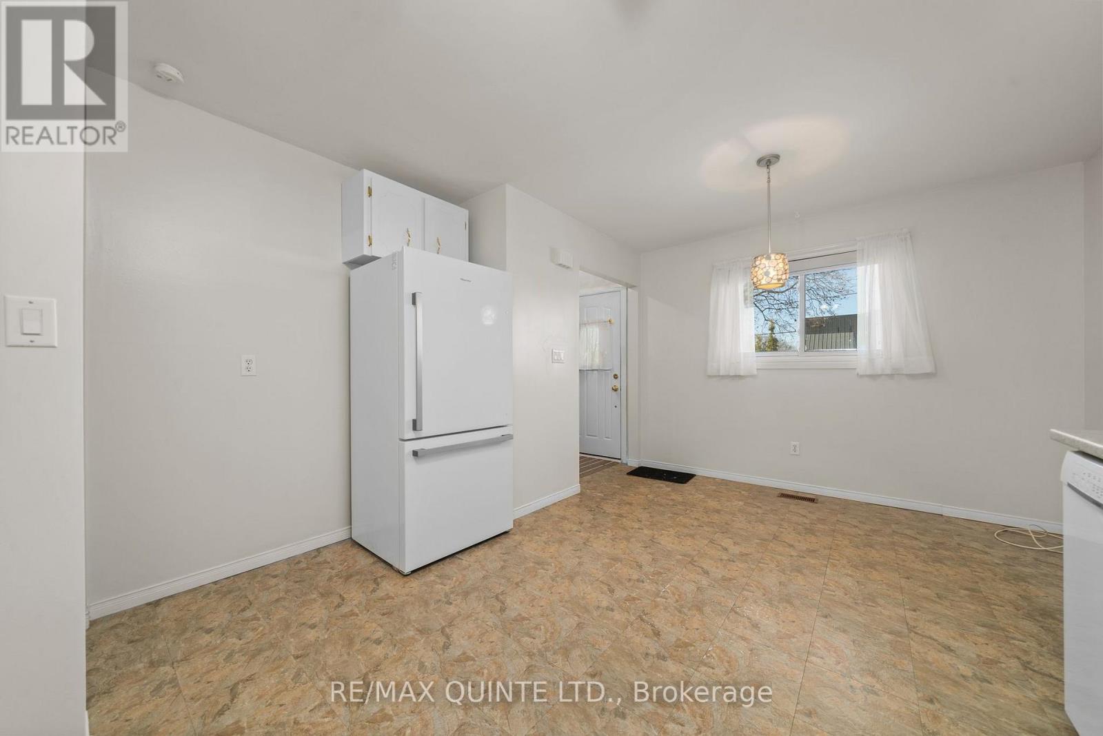 7 Herman Street, Belleville, Ontario  K8N 4W2 - Photo 9 - X12879166