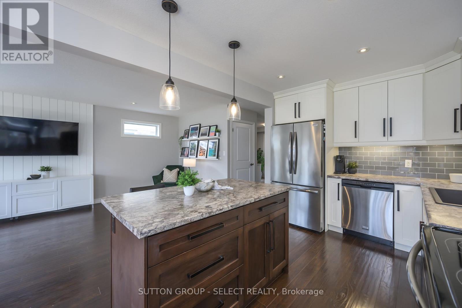 Photo 12 of 23 for 1874 Reilly Walk