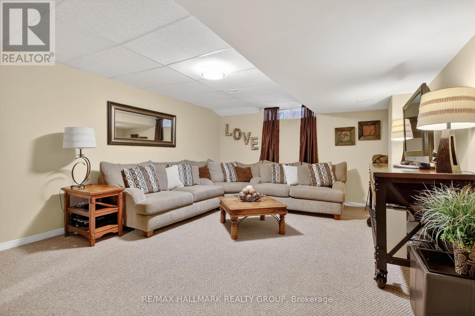 54 Charleston Street, Ottawa, Ontario  K2G 7G1 - Photo 33 - X12879148