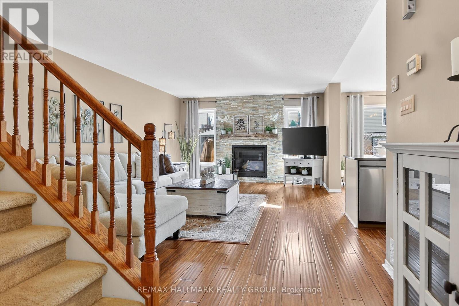 54 Charleston Street, Ottawa, Ontario  K2G 7G1 - Photo 7 - X12879148