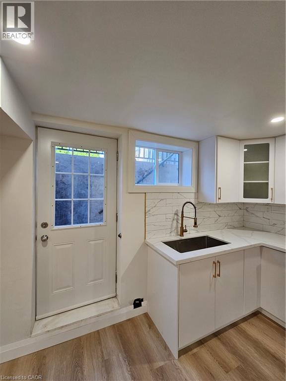 54 TREVI Road Unit# B, Hamilton, Ontario