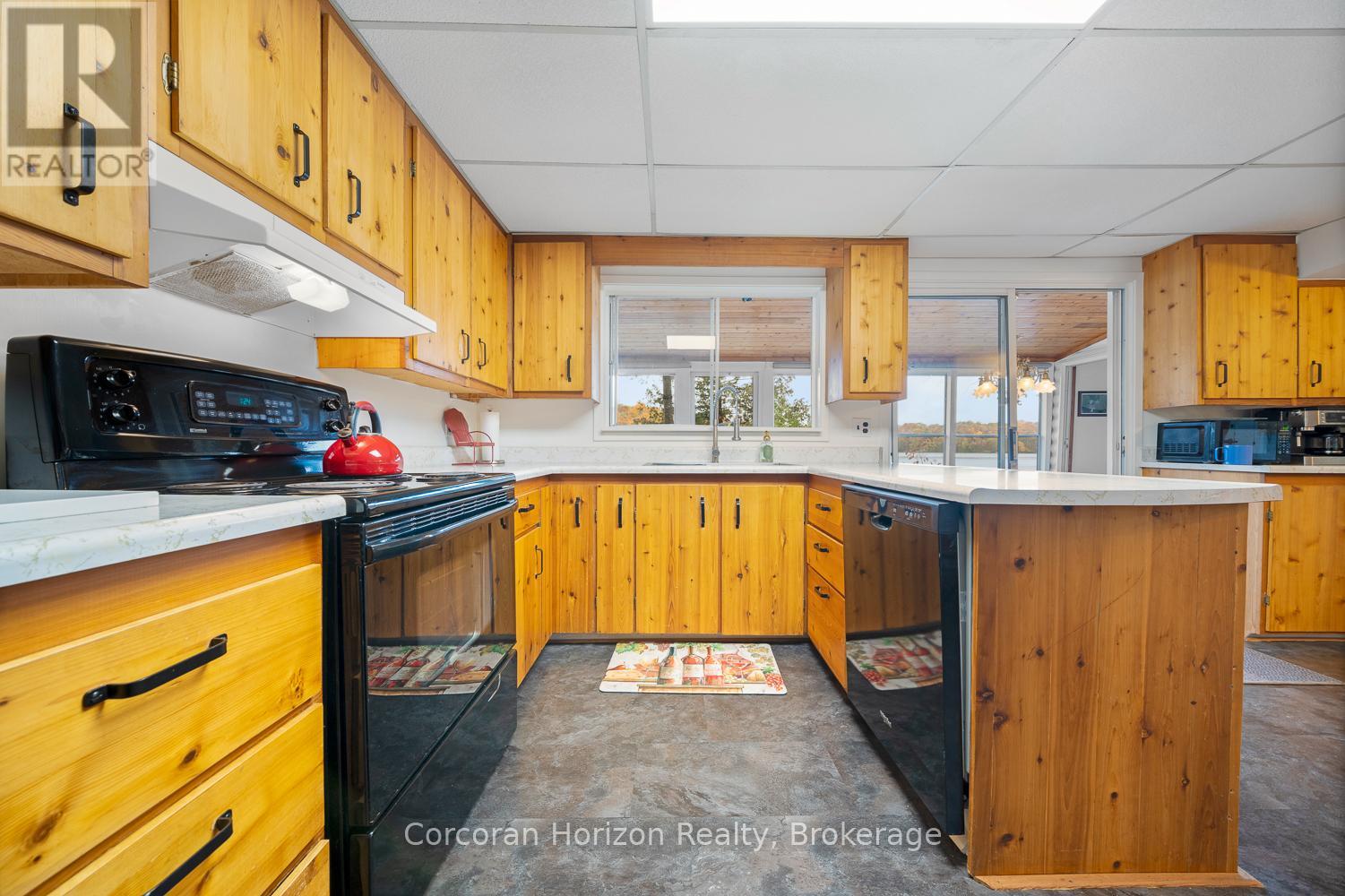 26 Sharon Park Drive, Mckellar, Ontario  P0G 1C0 - Photo 38 - X12879128