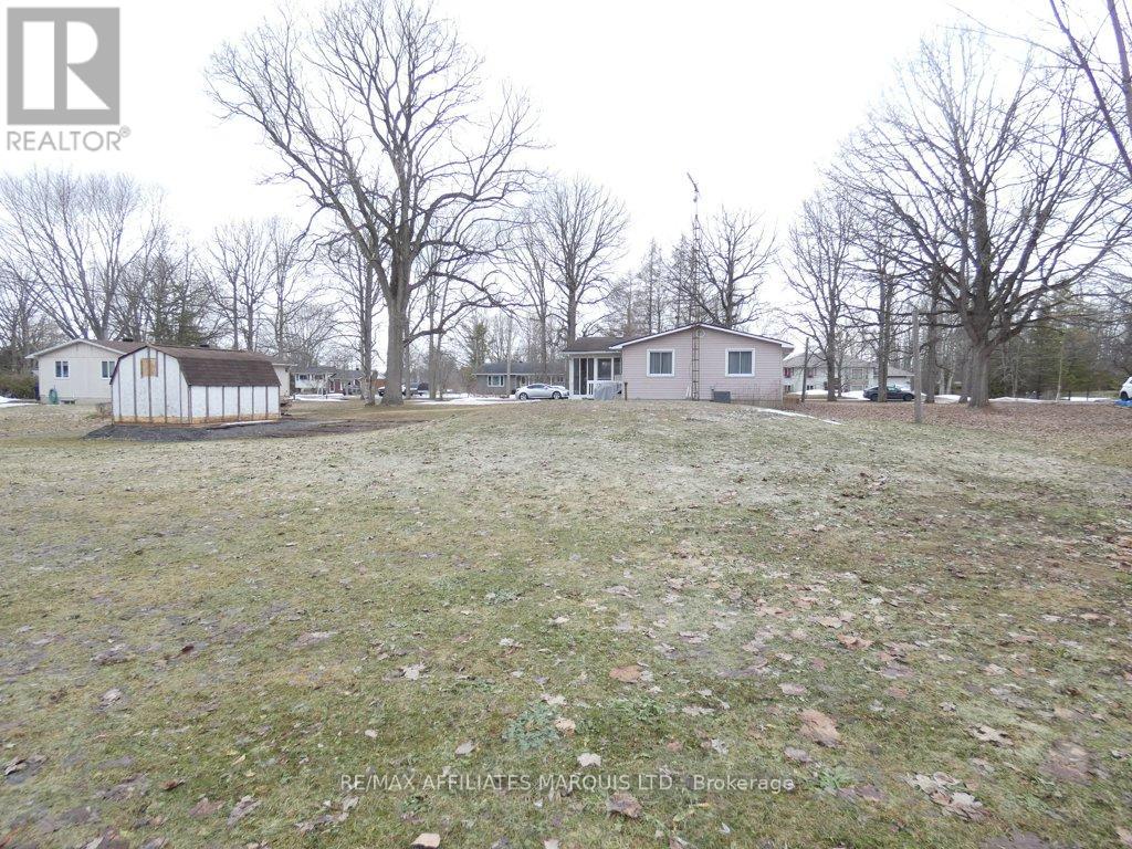 9 Sutton Drive, Edwardsburgh/cardinal, Ontario  K0E 1T1 - Photo 4 - X12879154