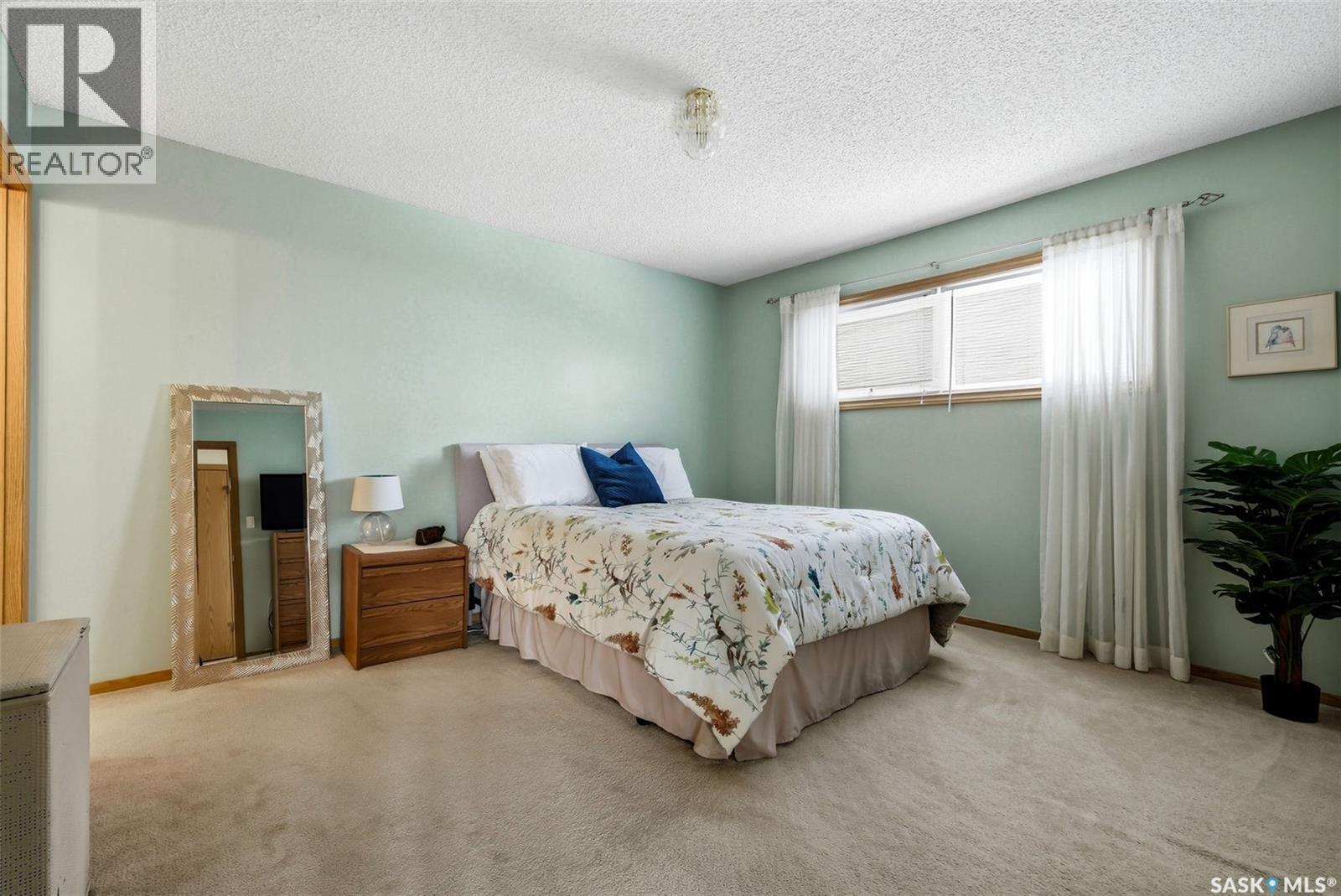 7023 Sherwood Drive, Regina, Saskatchewan  S4X 2V5 - Photo 14 - SK030320