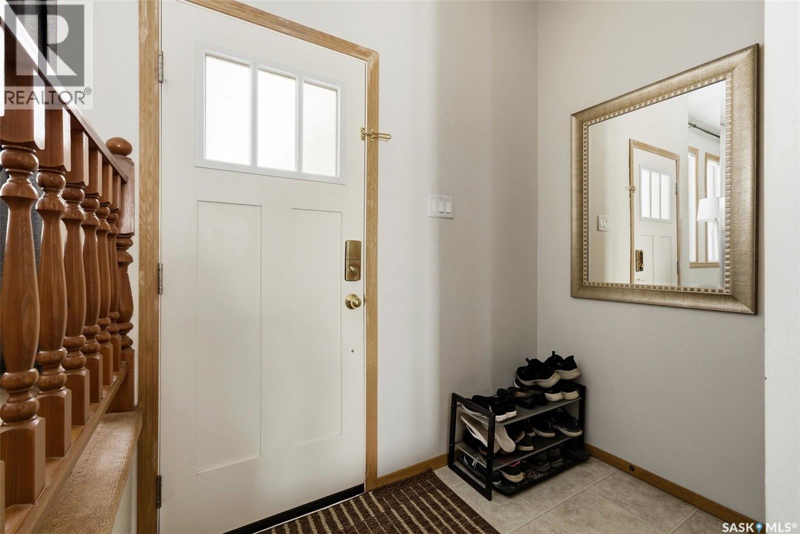 7023 Sherwood Drive, Regina, Saskatchewan  S4X 2V5 - Photo 3 - SK030320