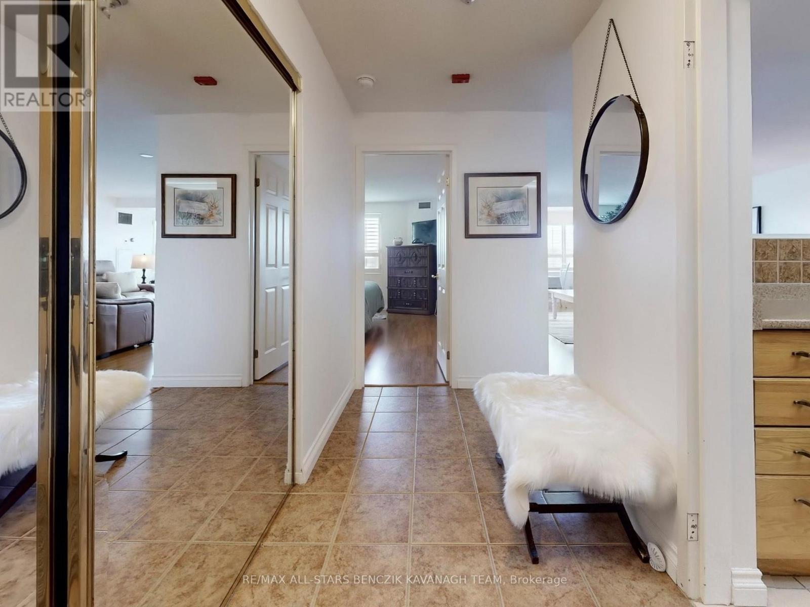 416 - 2 Raymerville Drive, Markham, Ontario  L3P 7N7 - Photo 3 - N12877942