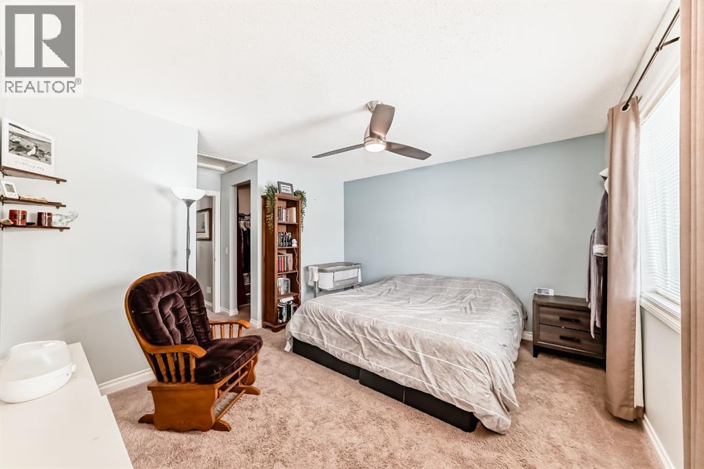 10 Reunion Grove Nw, Airdrie, Alberta  T4B 0Z7 - Photo 18 - A2292885