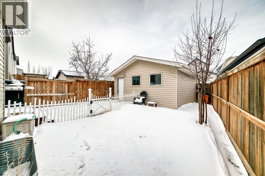 10 Reunion Grove Nw, Airdrie, Alberta  T4B 0Z7 - Photo 34 - A2292885