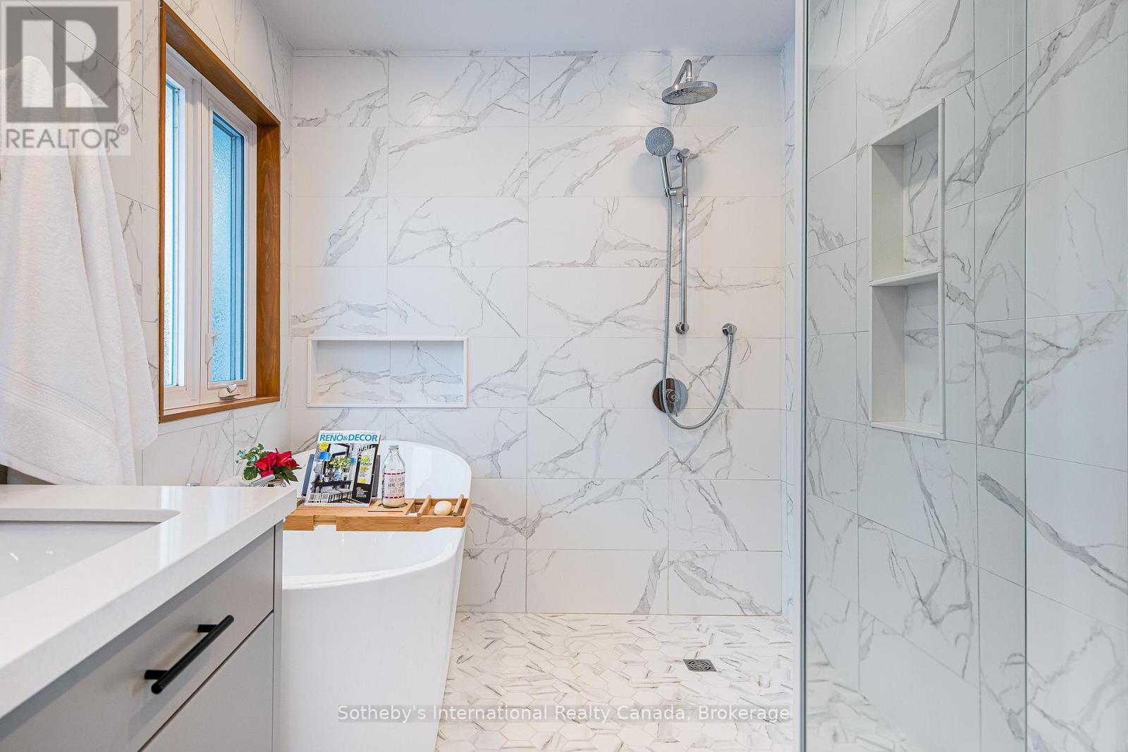 154 Mary Street, Clearview (Creemore), Ontario  L0M 1G0 - Photo 25 - S12879082