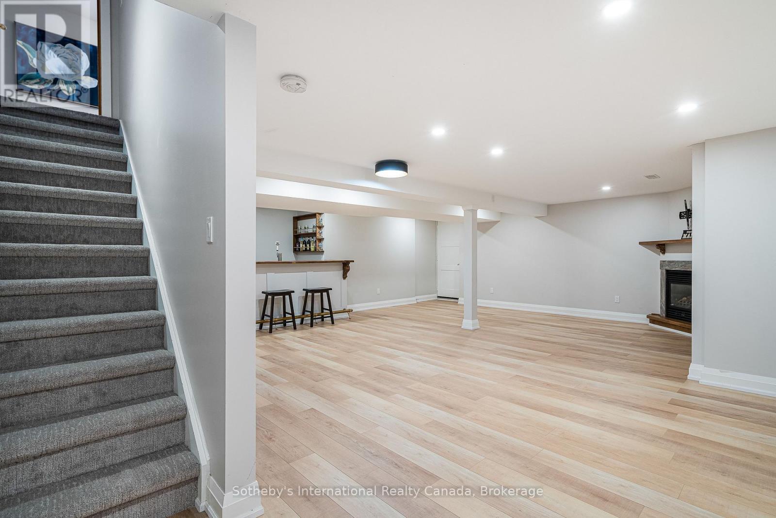 154 Mary Street, Clearview (Creemore), Ontario  L0M 1G0 - Photo 30 - S12879082