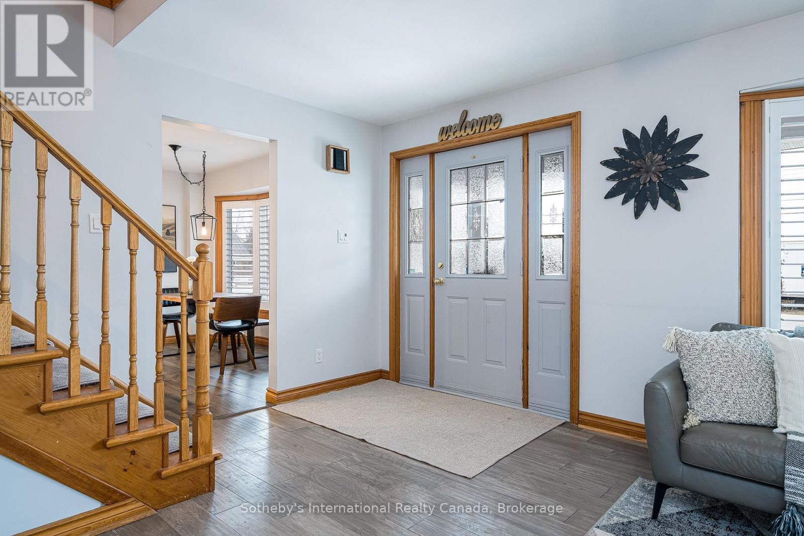 154 Mary Street, Clearview (Creemore), Ontario  L0M 1G0 - Photo 4 - S12879082