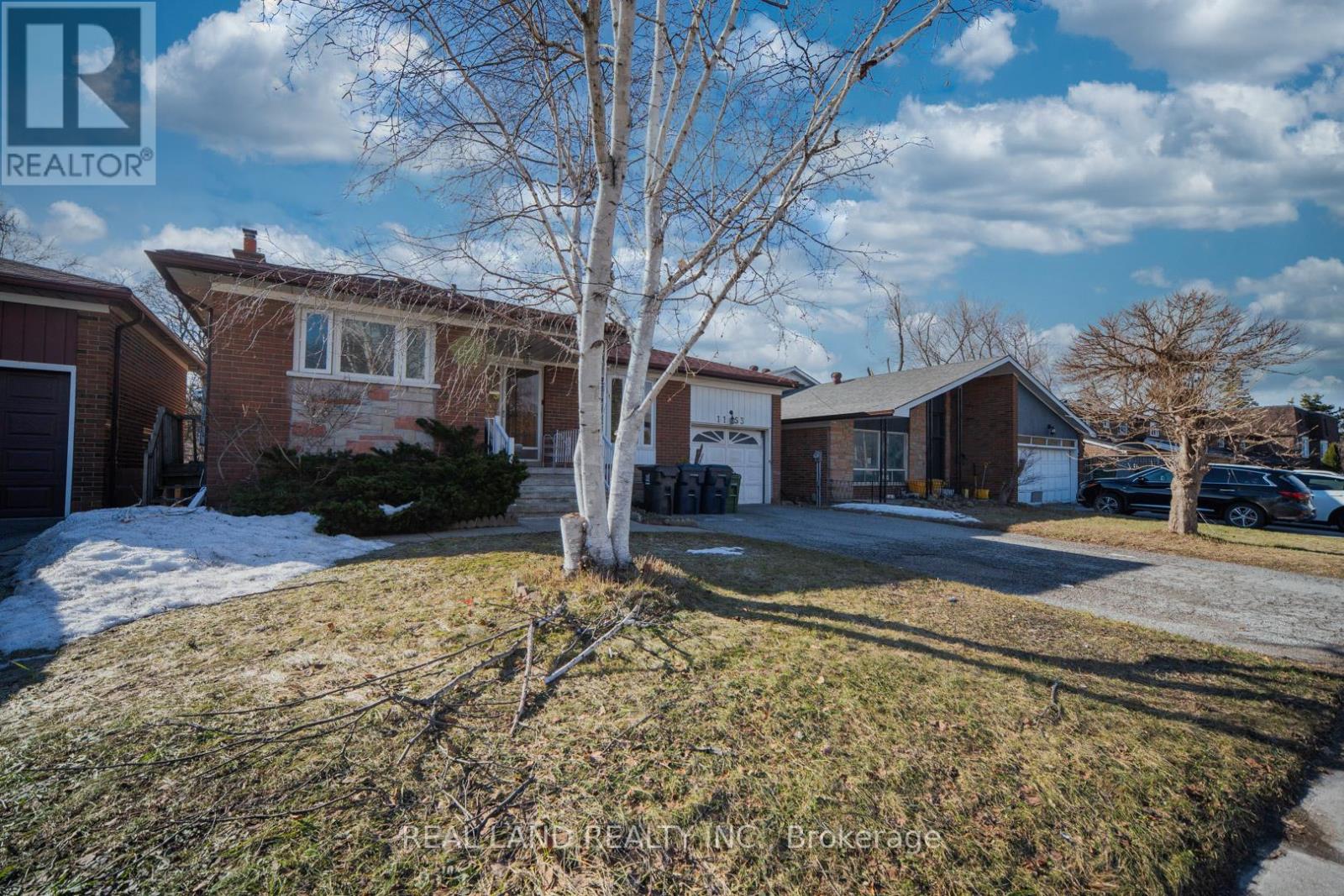 1153 HUNTINGWOOD DRIVE, Toronto, Ontario