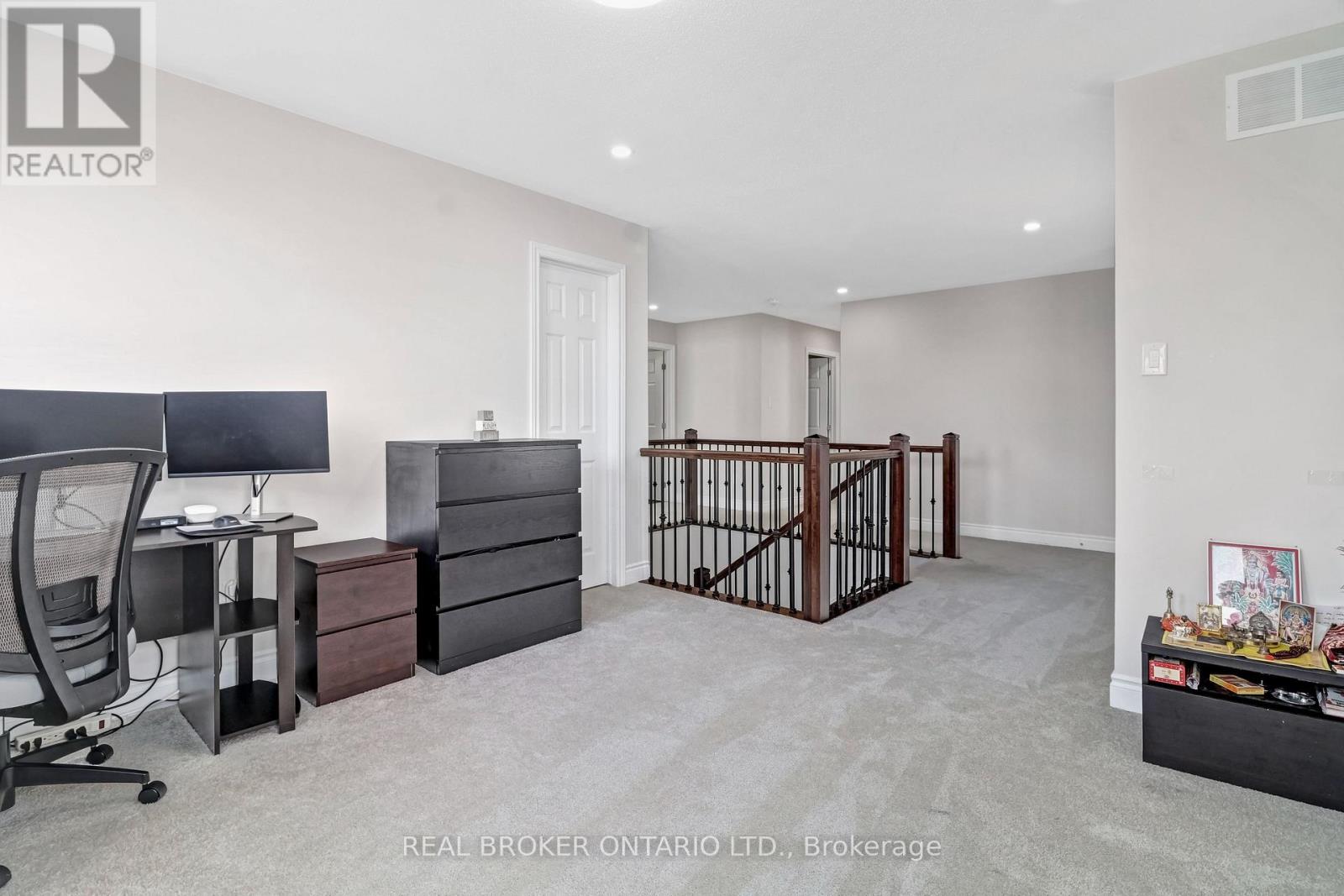 642 Continental Avenue, Ottawa, Ontario  K2V 0R1 - Photo 19 - X12836356