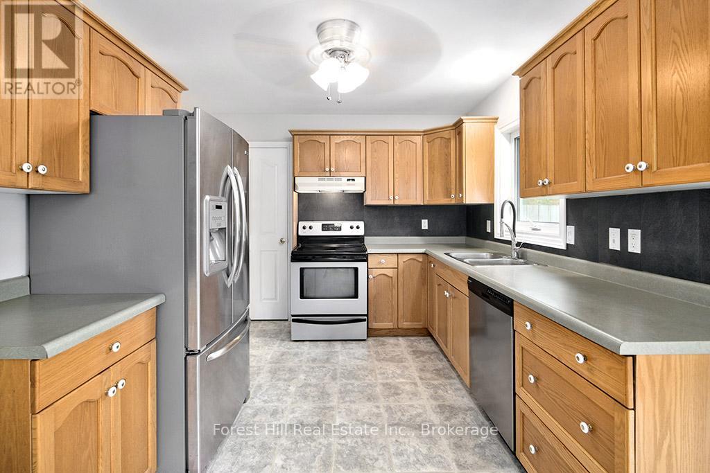 504097 Grey Road 12, West Grey, Ontario  N0C 1H0 - Photo 3 - X12879198