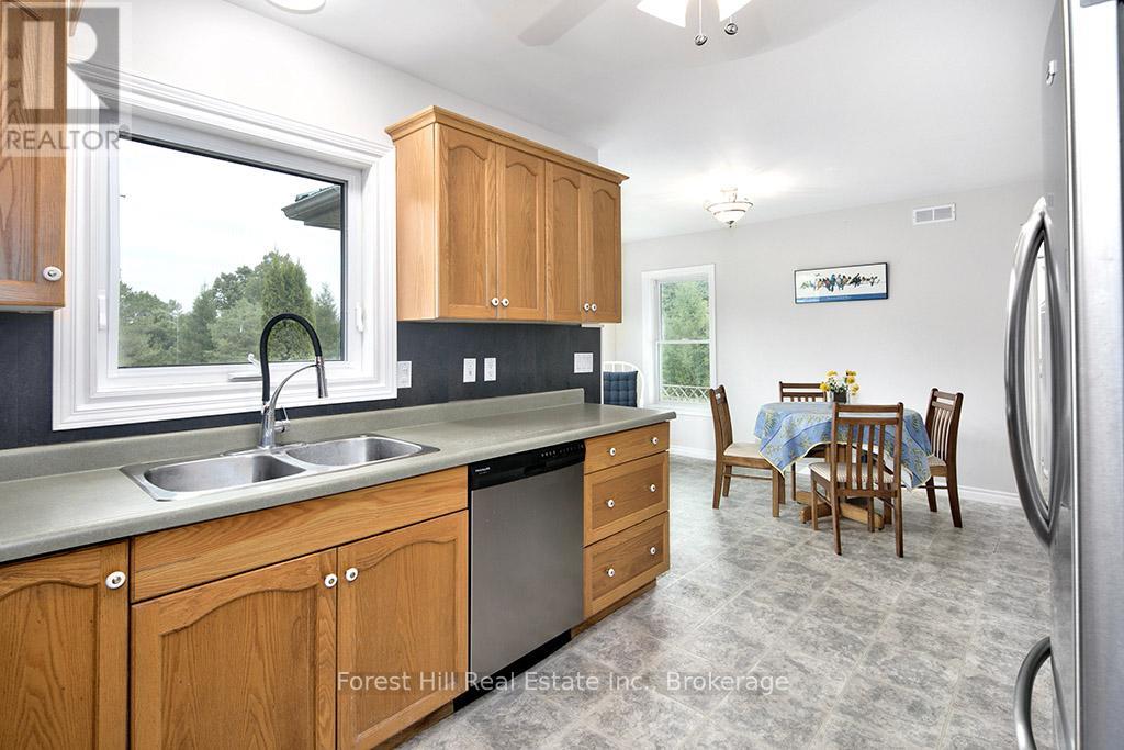 504097 Grey Road 12, West Grey, Ontario  N0C 1H0 - Photo 4 - X12879198