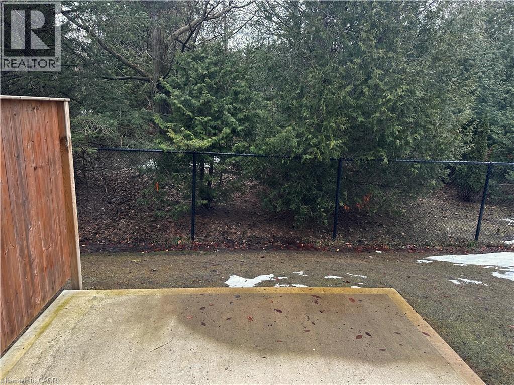 350 O'loane Avenue Unit# 34, Stratford, Ontario  N5A 0J2 - Photo 2 - 40811893