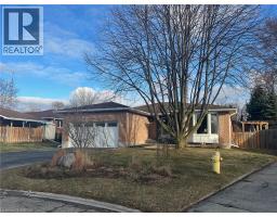 5 BALTIC Circle, Waterford, Ontario