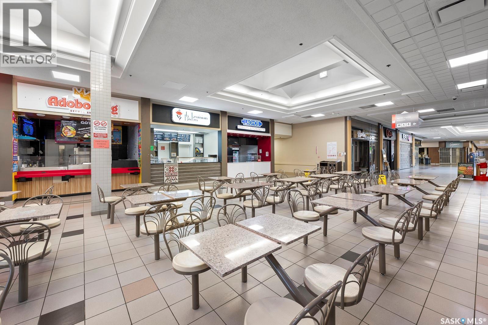 38 2223 Victoria Avenue, Regina, Saskatchewan  S4N 6E4 - Photo 3 - SK030279