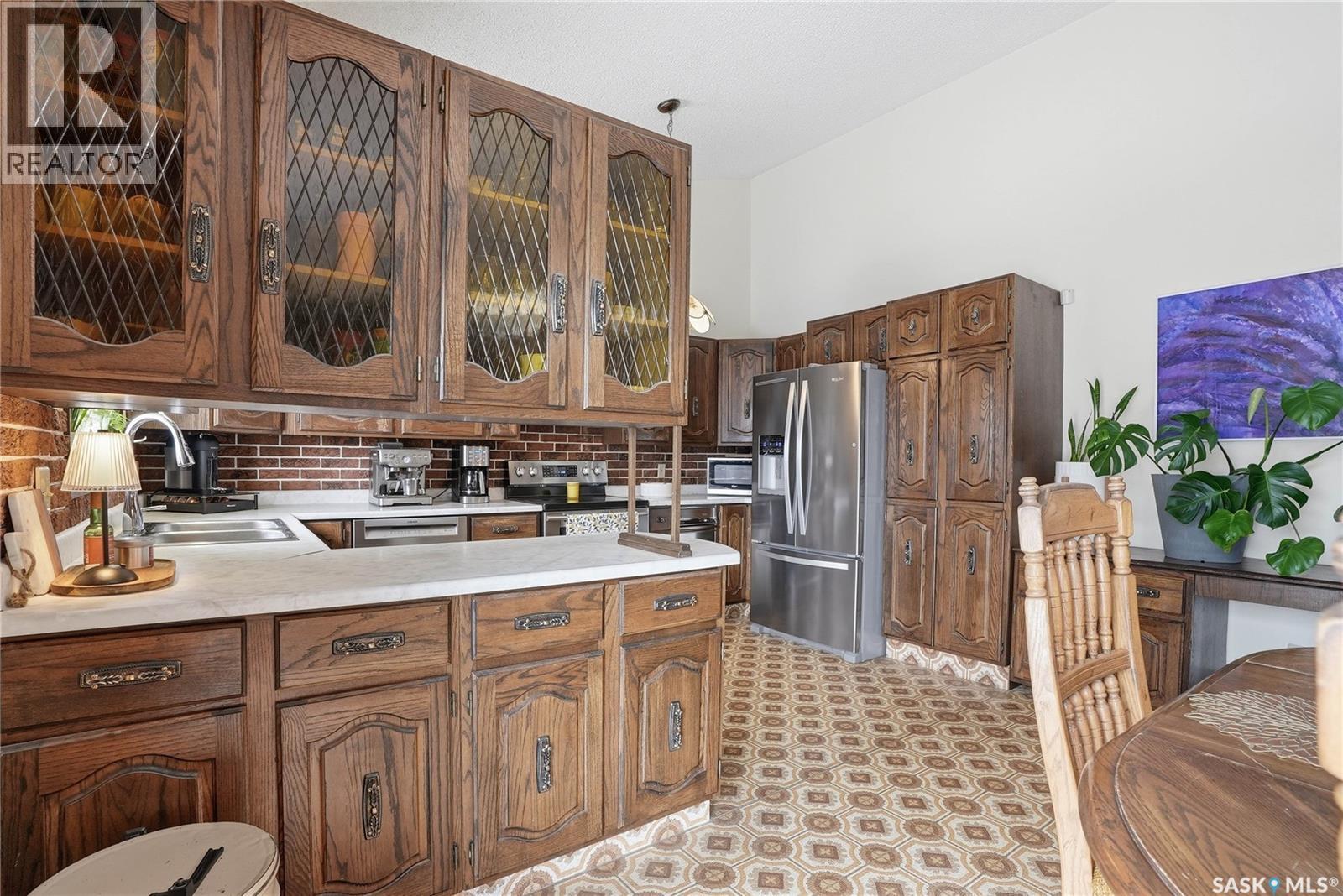 743 Coppermine Crescent, Saskatoon, Saskatchewan  S7K 4K8 - Photo 15 - SK030278