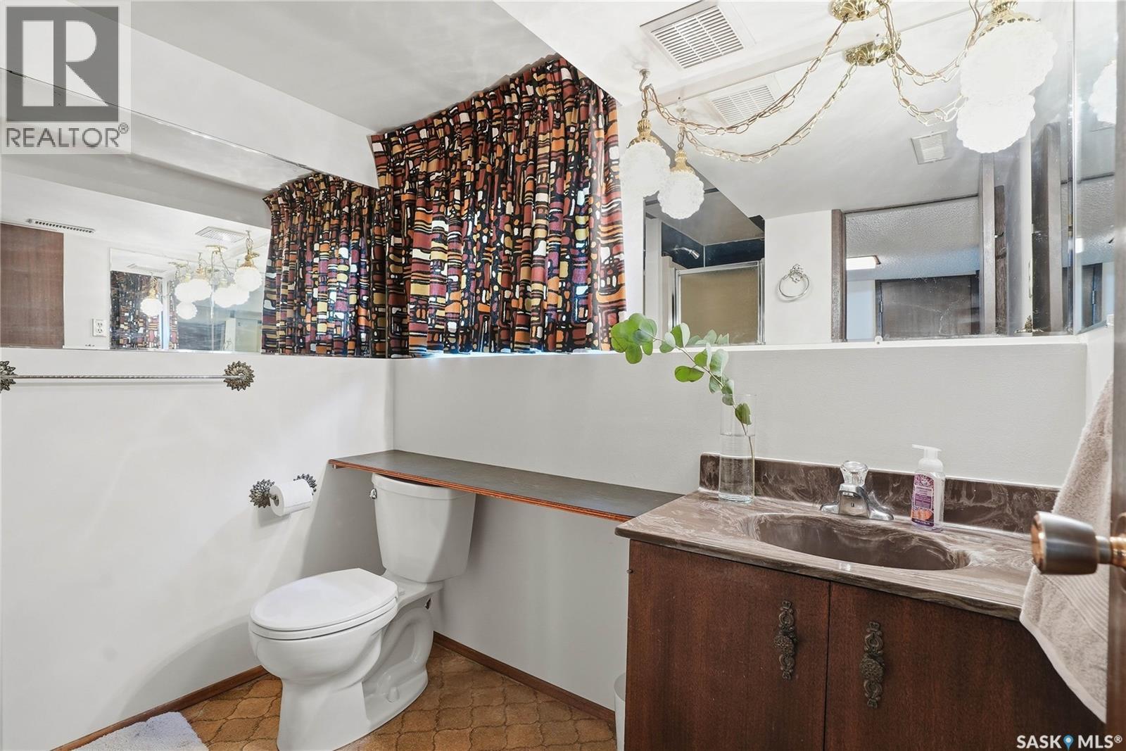 743 Coppermine Crescent, Saskatoon, Saskatchewan  S7K 4K8 - Photo 39 - SK030278