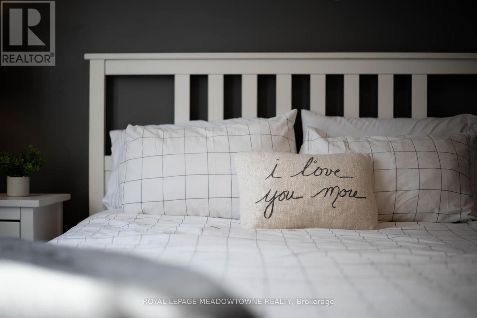 19 Grist Mill Drive, Halton Hills, Ontario  L7G 6C2 - Photo 35 - W12771162