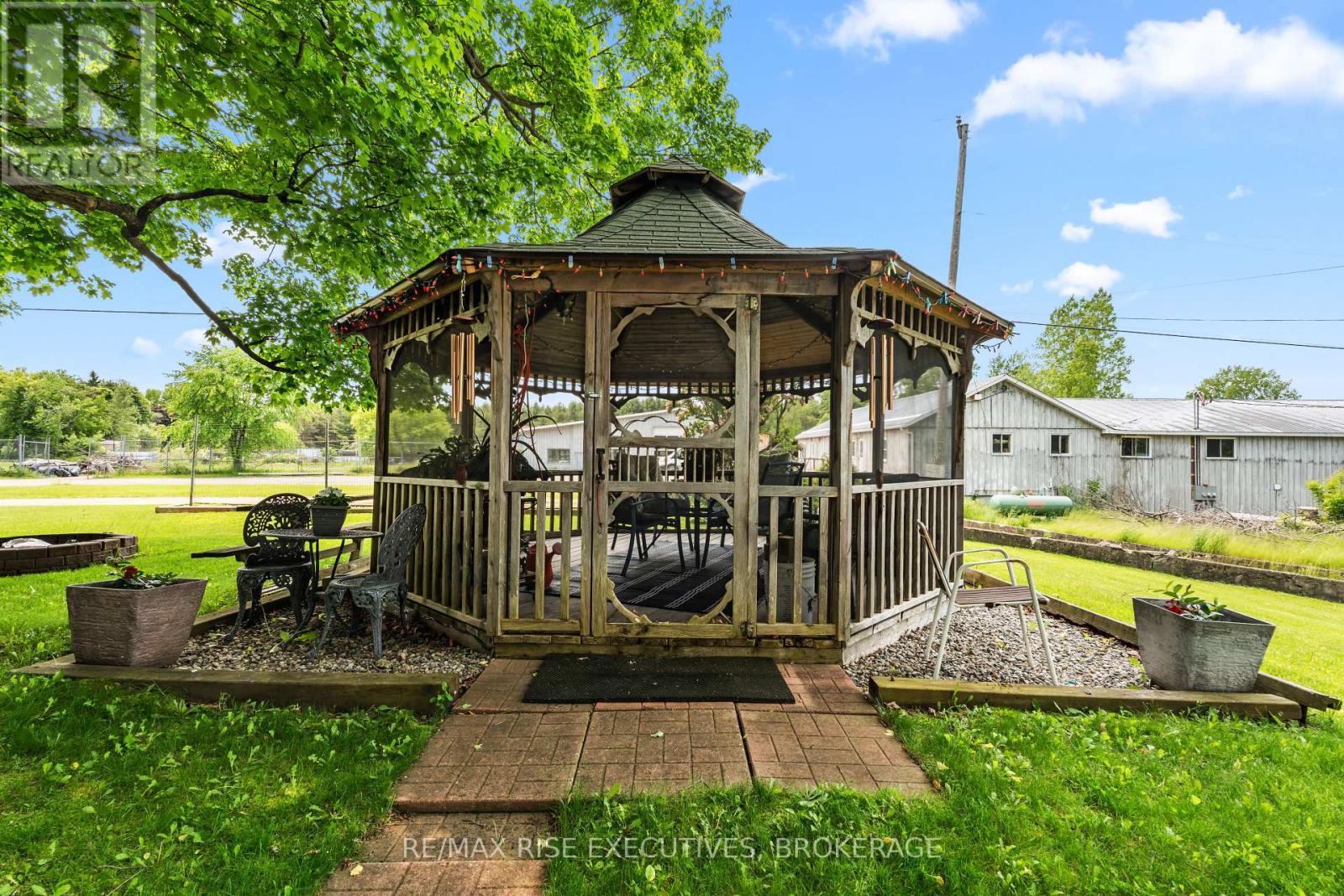 204 R33, Rideau Lakes, Ontario  K0G 1V0 - Photo 31 - X12642620