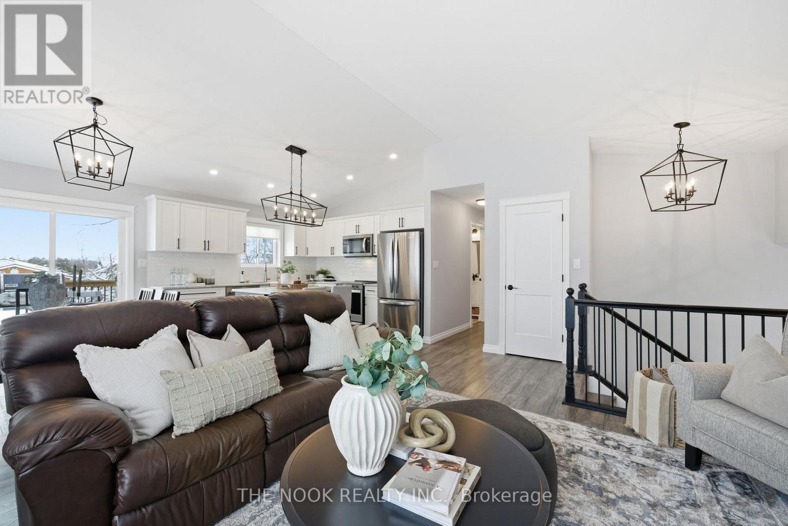 1040 Yankee Line, Selwyn, Ontario  K0L 1T0 - Photo 8 - X12879236