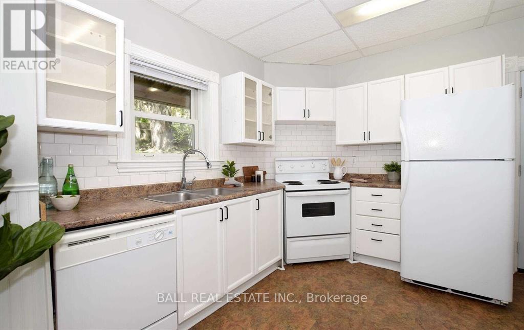 619 Aylmer Street N, Peterborough, Ontario  K9H 3X2 - Photo 10 - X12879250