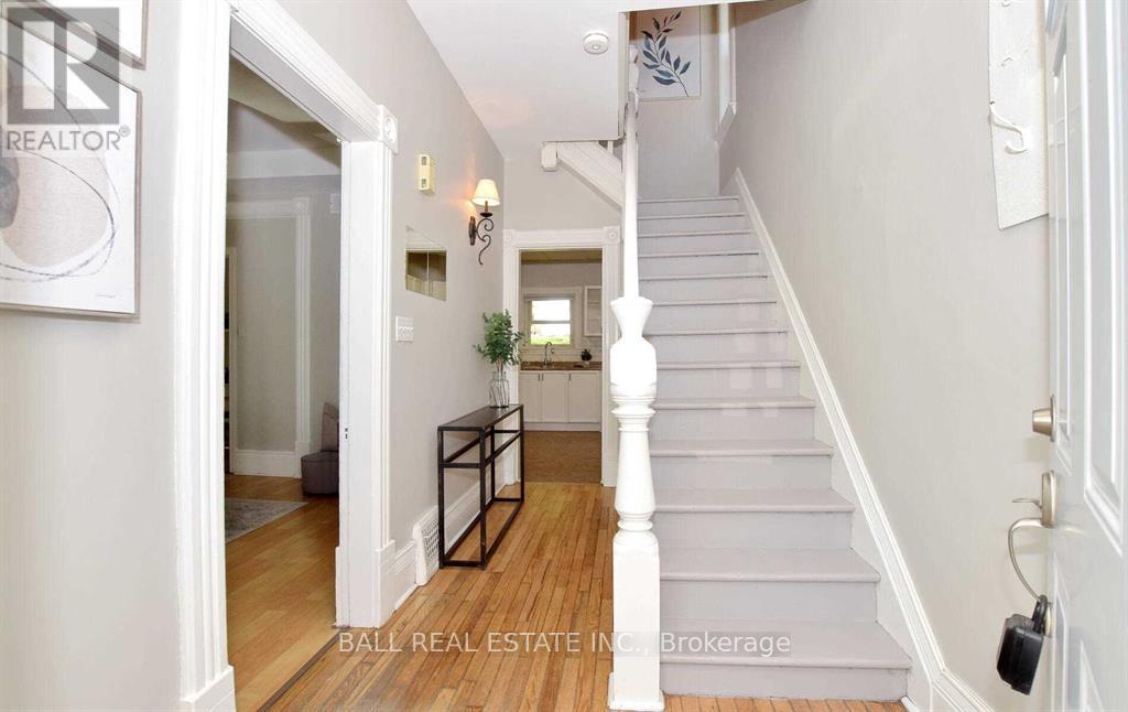 619 Aylmer Street N, Peterborough, Ontario  K9H 3X2 - Photo 3 - X12879250