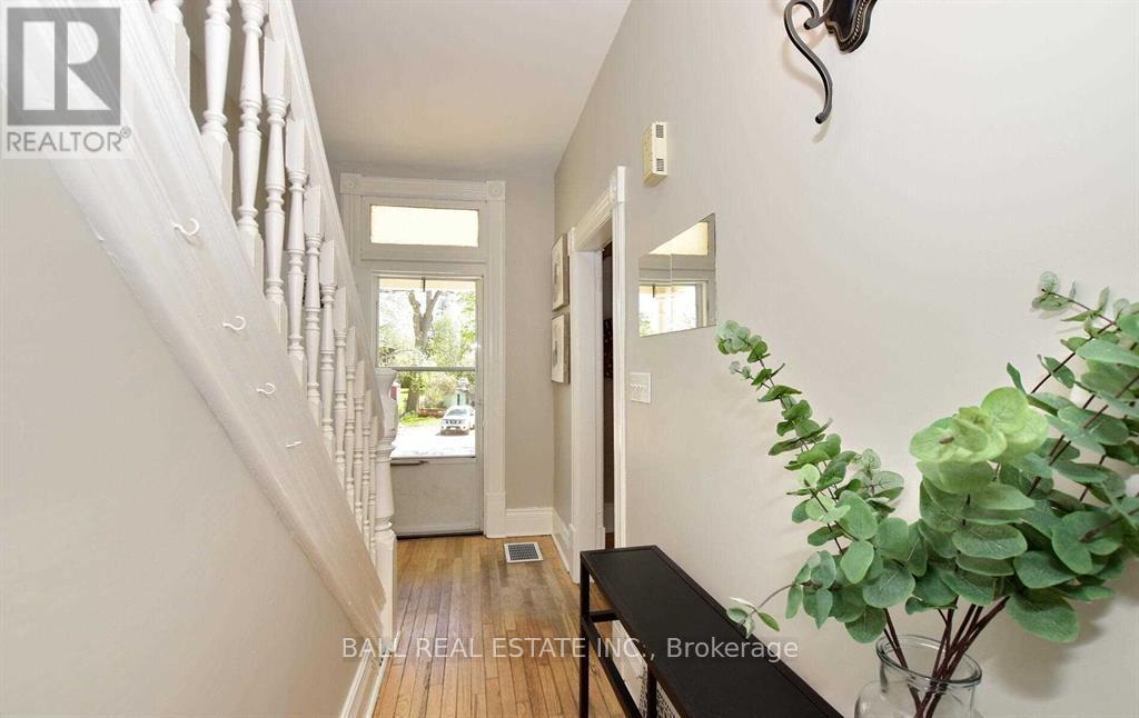 619 Aylmer Street N, Peterborough, Ontario  K9H 3X2 - Photo 4 - X12879250