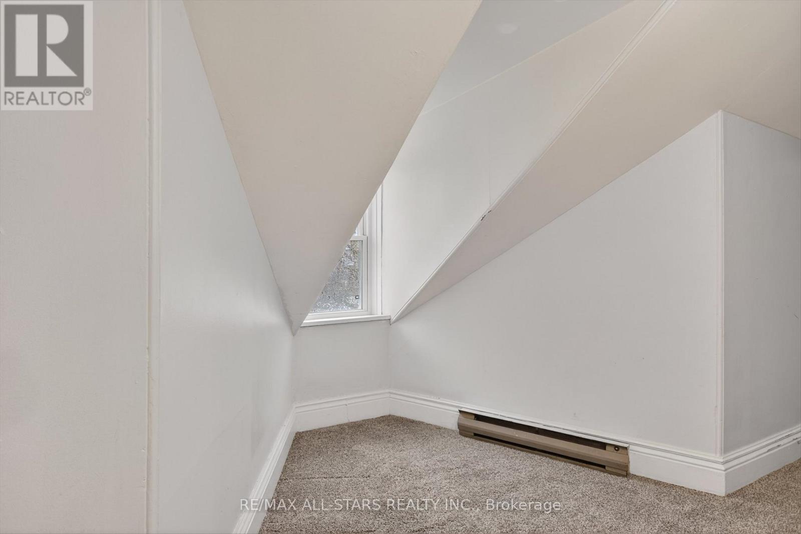 36 Caroline Street, Kawartha Lakes, Ontario  K9V 1T1 - Photo 16 - X12879274