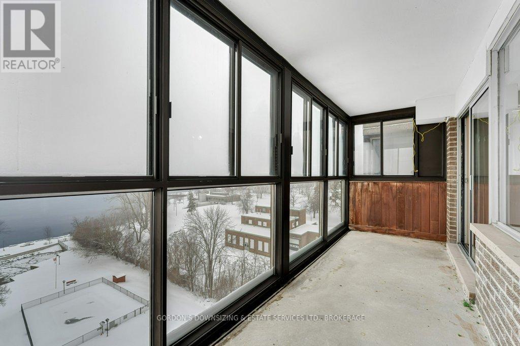 1003 - 2 Mowat Avenue, Kingston, Ontario  K7M 1K1 - Photo 12 - X12879294