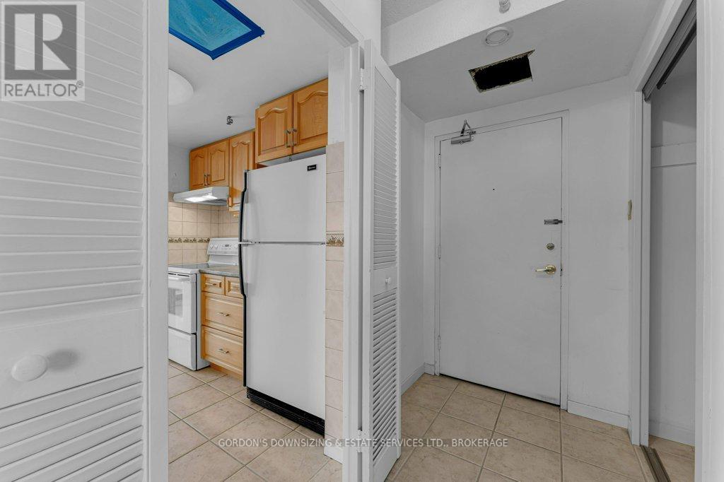 1003 - 2 Mowat Avenue, Kingston, Ontario  K7M 1K1 - Photo 3 - X12879294