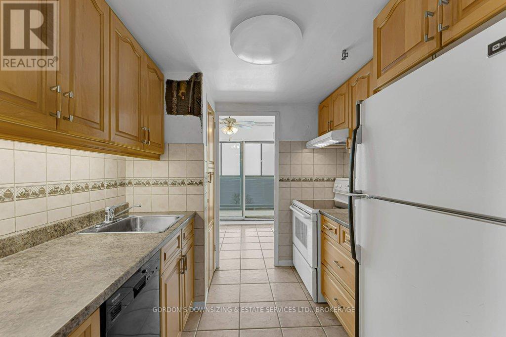 1003 - 2 Mowat Avenue, Kingston, Ontario  K7M 1K1 - Photo 6 - X12879294