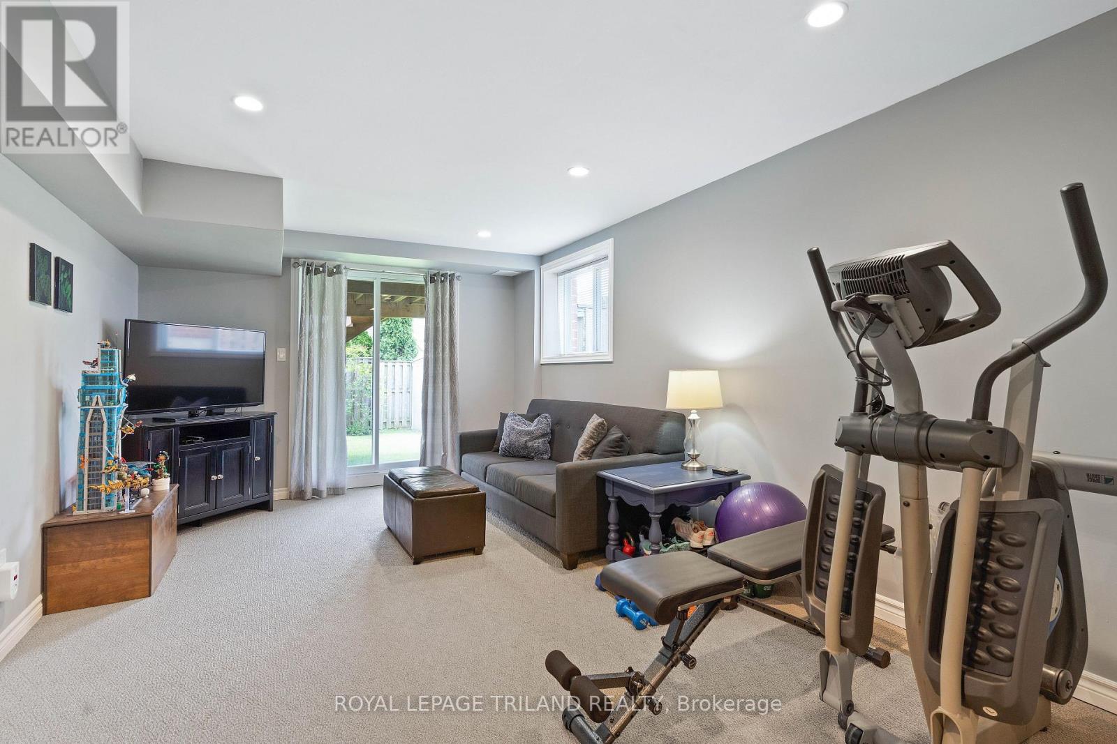 3268 Emilycarr Lane, London South, Ontario  N6L 0B2 - Photo 33 - X12879230