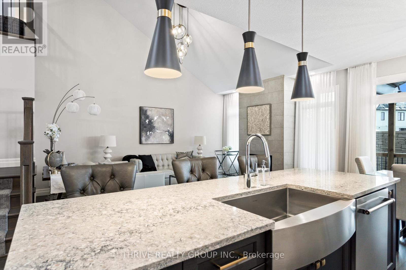 1 - 1061 Eagletrace Drive, London North, Ontario  N6G 0T3 - Photo 14 - X12879234