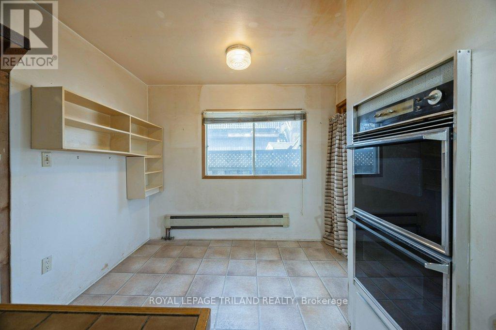 105 Walnut Street, London North, Ontario  N6H 1C3 - Photo 20 - X12879292