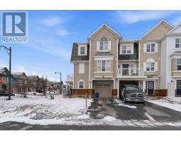 425 GERARDIA LANE, Ottawa, Ontario